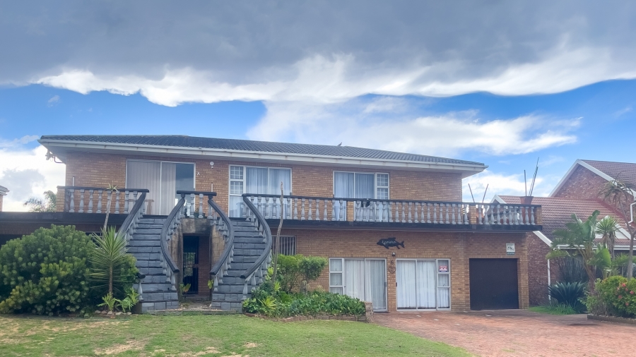 6 Bedroom Property for Sale in Hersham Western Cape